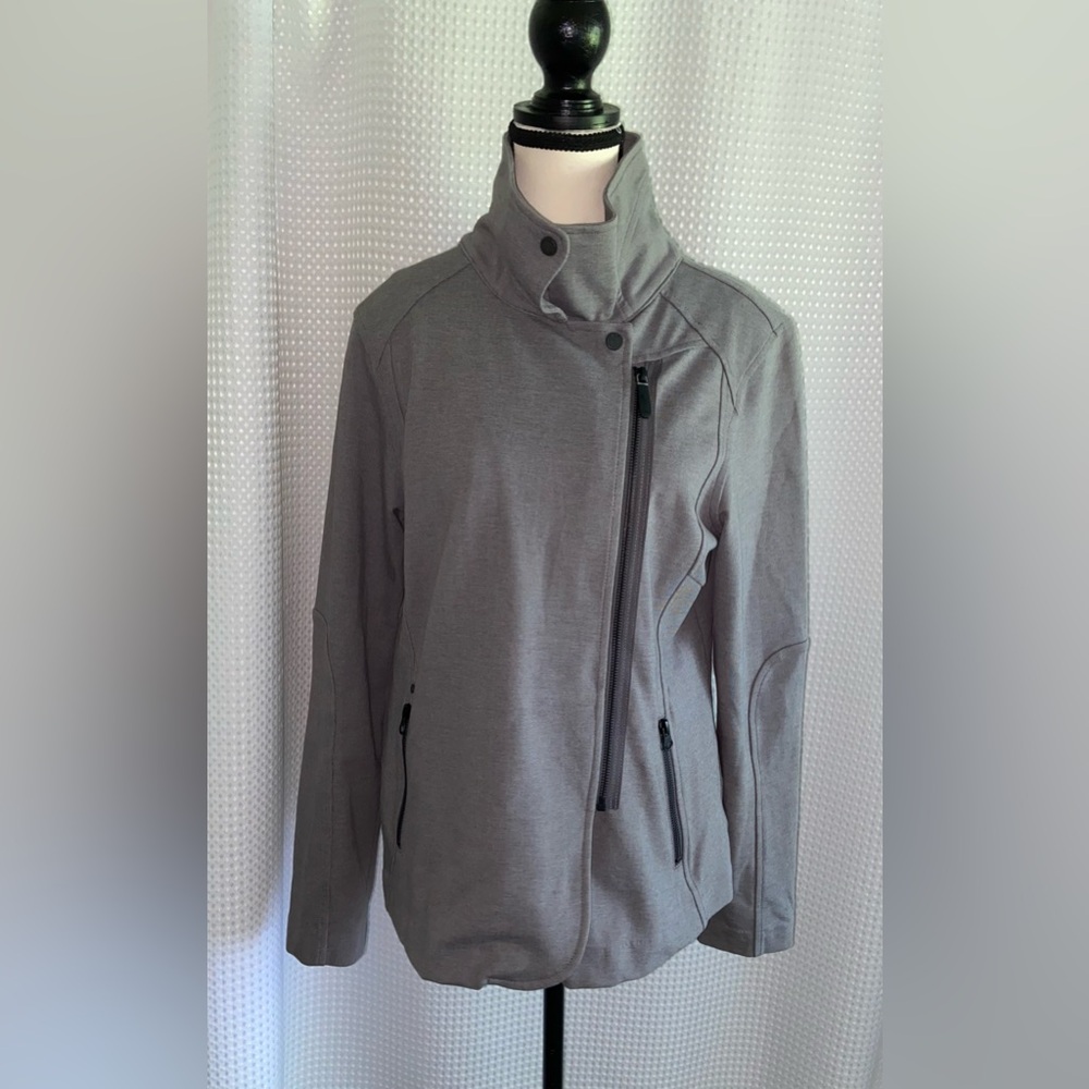 LOLË gray stretchy side zipper Jacket size‎ Large